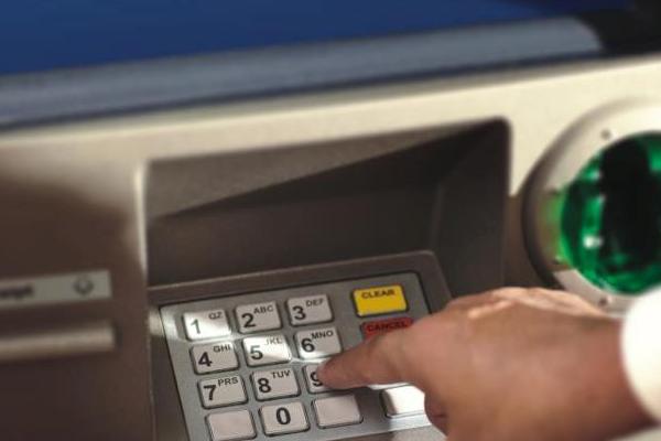 Как сменить пин-код кредитной карты?