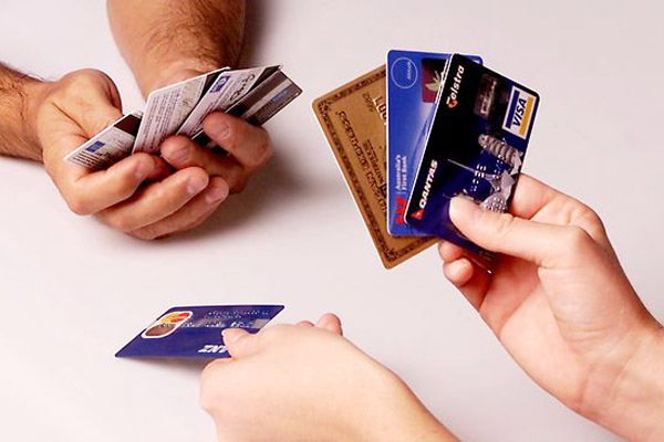 Кредитные карты банков – достоинства и недостатки