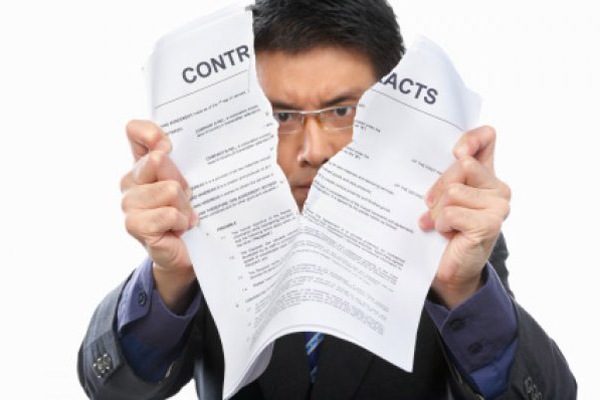 При каких критериях, мягко говоря, может происходить преждевременное расторжение контракта займа?