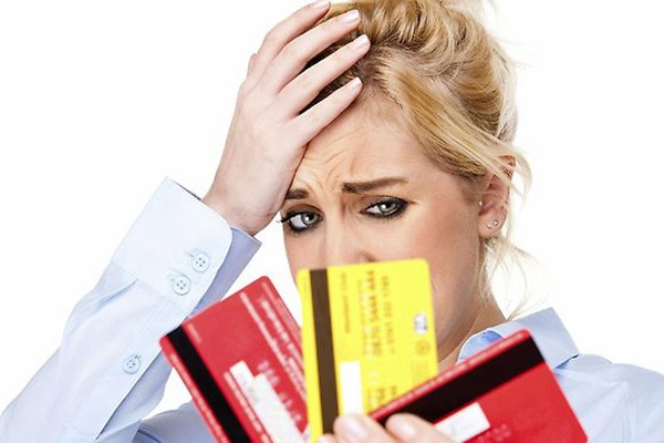 Как правильно погашать задолженность по кредитной карте?