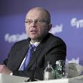 Руководитель ВТБ посетовал на "противоречивую позицию" Китая по отношению к российским банкам