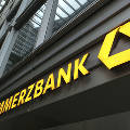 Генеральный директор Commerzbank заявил о возможных слияниях среди мелких немецких банков