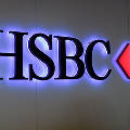 HSBC вызывает споры своей рекламной кампанией