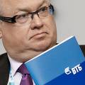 Глава ВТБ попросил ввести специальный контроль за банками-гигантами