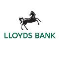 Lloyds увольняет восемь сотрудников
