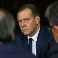 Медведев выбрал ответственных за продвижение блокчейна в России 