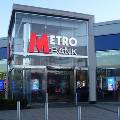 Акции Metro Bank обвалились из-за просчетов по кредитам