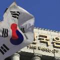 Центральный банк Южной Кореи пытается спасти страну от кризиса