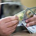 Аналитики сообщили о повышенном спросе россиян на валюту